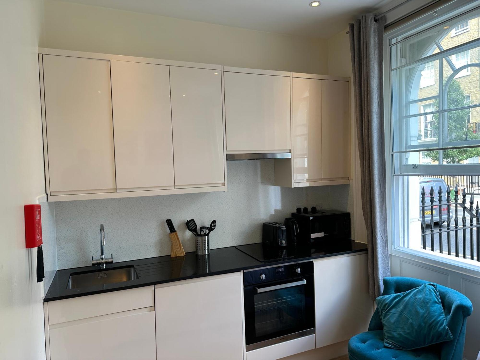 Gloucester Place - Baker Street Aparthotel Лондон Екстериор снимка